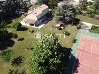  Maison à vendre 10 pièces 250 m²