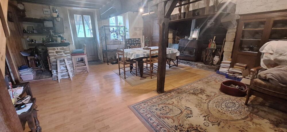 Maison 5 pièces 95 m² · à Ladapeyre · 95 m² · 76 000 €