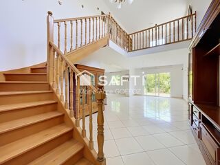  Maison à vendre 10 pièces 227 m²