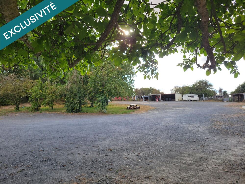 Vente Terrain ? À Martragny, profitez d'un terrain de 1 465 m² au calme, avec une dalle béton déjà présente et un espace arboré, idéalement si Martragny