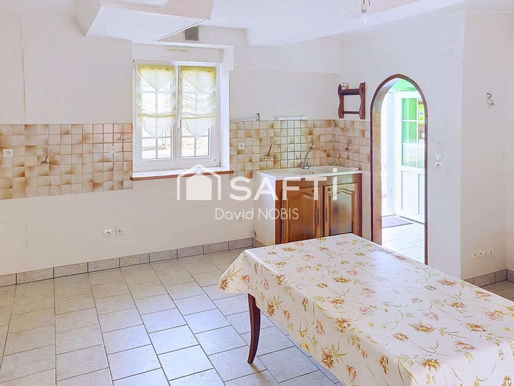 maison d'habitation 4 chambres avec dépendances et jardin