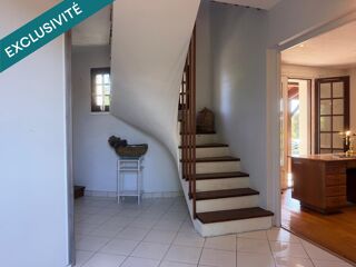  Maison à vendre 8 pièces 164 m²