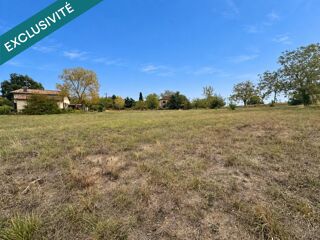  Terrain à vendre 893 m²
