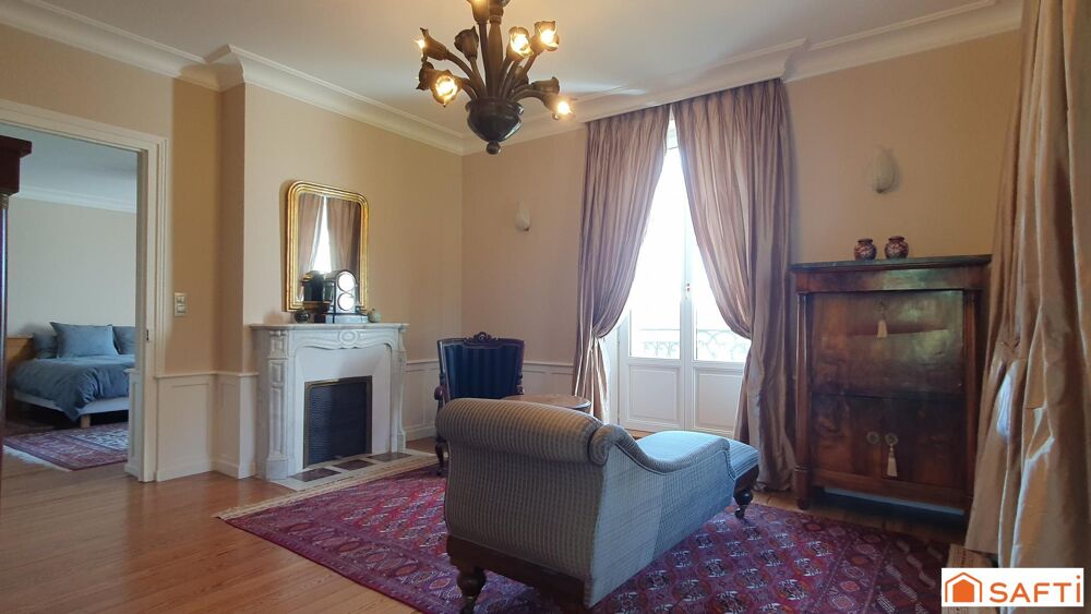 � vendre  H�tel Particulier Pont-l'�v�que (14130)