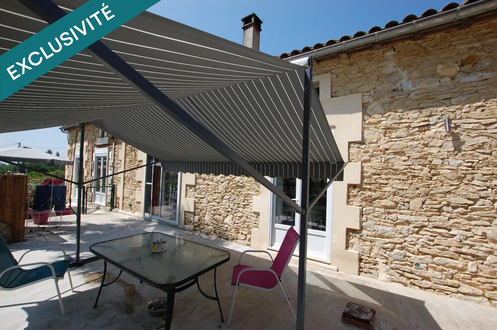 Vente Maison Belle maison en pierre rénovée de 160 m² avec 6 chambres Saint-ciers-sur-gironde