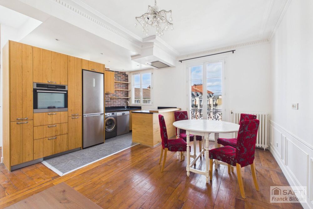 Vente Appartement Gare de Bécon. 3 pièces lumineux avec cachet en dernier étage. Asnieres-sur-seine
