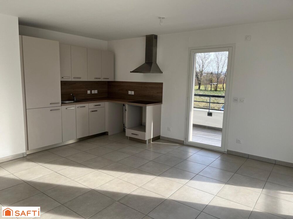 Bel appartement T4 transformé en T3 avec grand garage