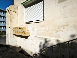  Immeuble à vendre 477 m²