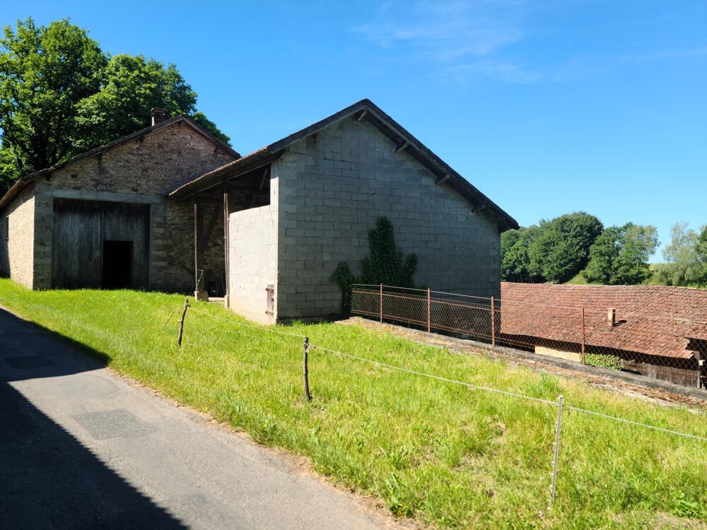 Vente Maison Ensemble immobilier en pierre sans voisins directs Gorses