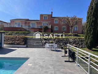  Maison � vendre 8 pi�ces 237 m�