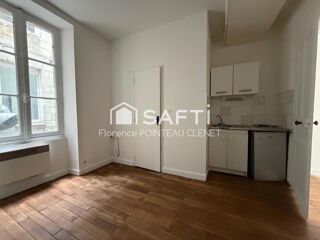  Immeuble à vendre 374 m² Angers