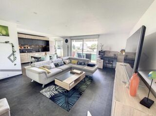  Appartement  vendre 3 pices 80 m