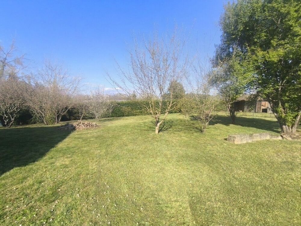 Vente Maison Séjour lumineux et grand terrain constructible Roquefort
