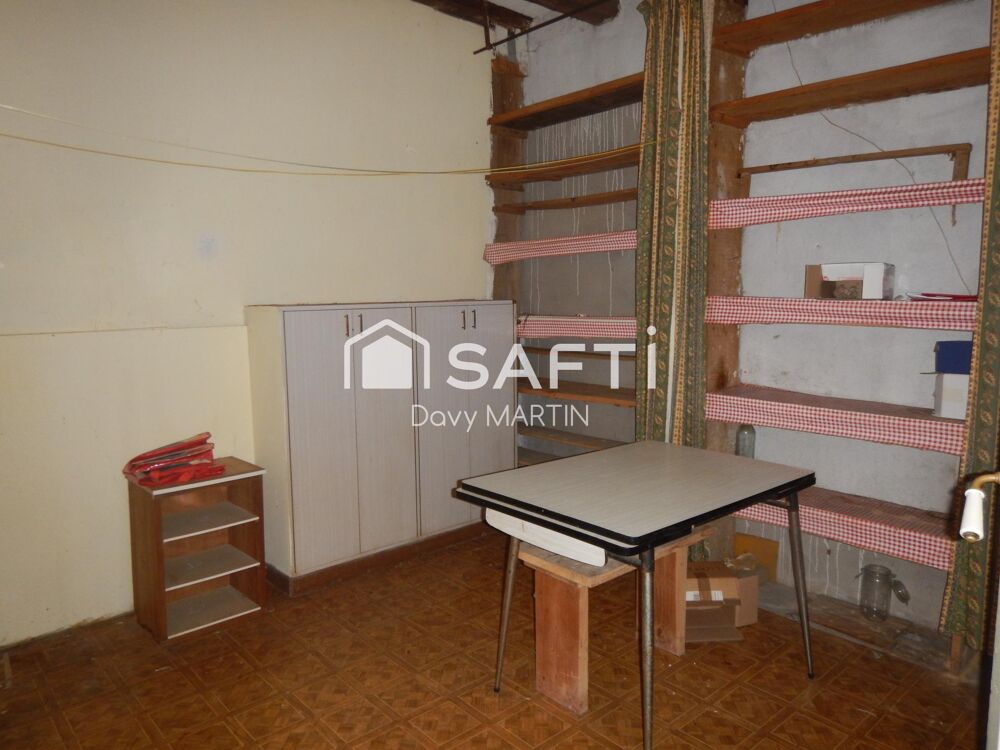 Vente Maison Une maison de village pleine de promesses. Requista