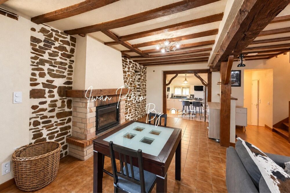 MAISON EN PIERRE AVEC GRAND TERRAIN ET DÉPENDANCE