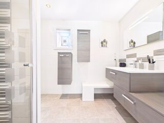  Maison � vendre 7 pi�ces 220 m�