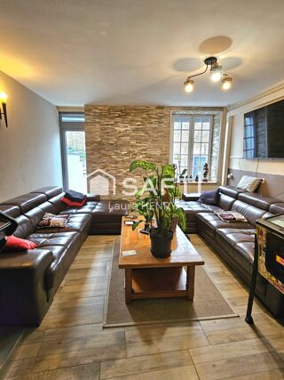  Maison  vendre 6 pices 180 m