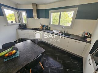  Maison � vendre 8 pi�ces 205 m�