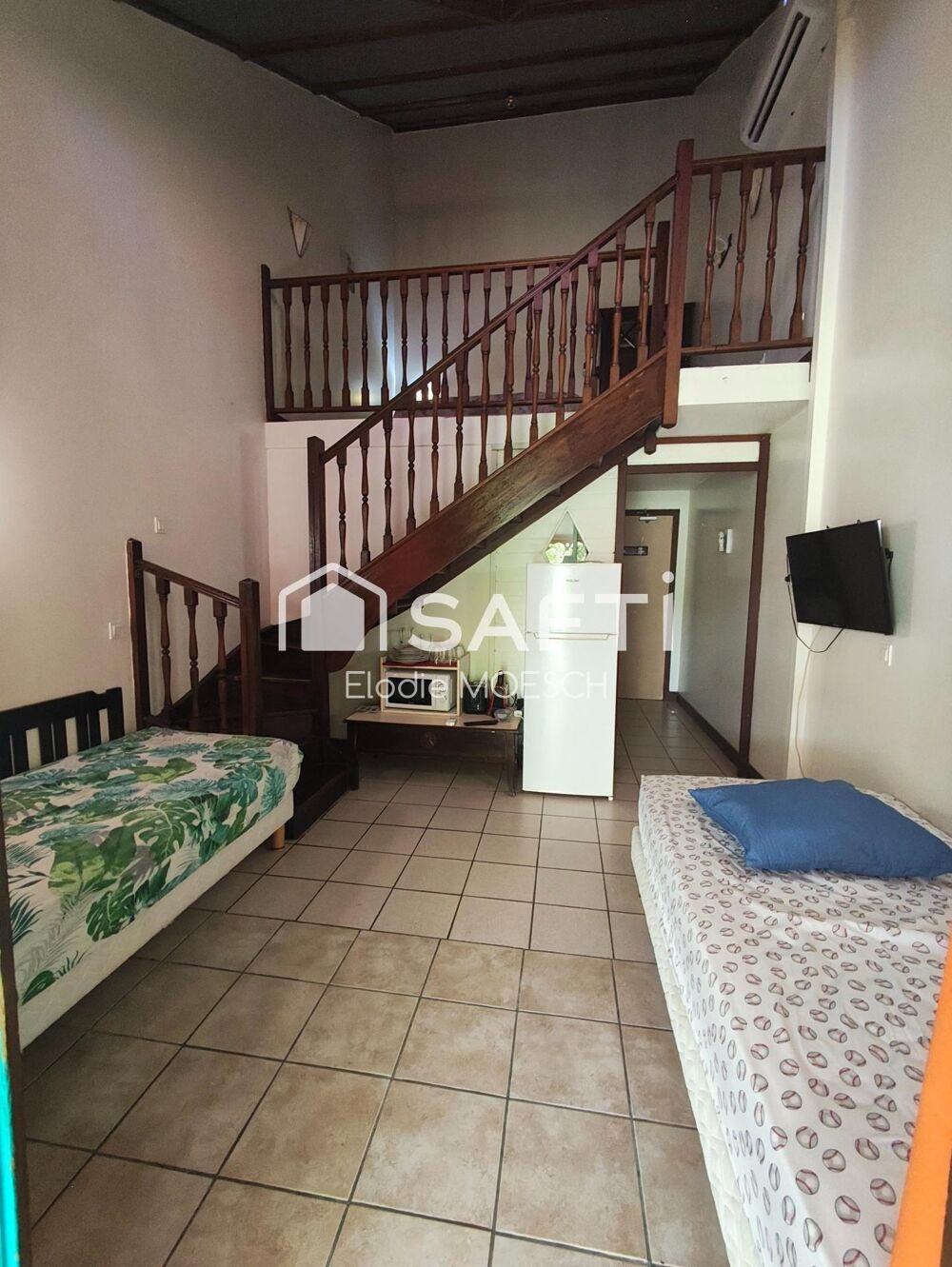 Vente Appartement T2 Duplex avec piscine situé à 5 min à pieds de la plage d'une des plus belle plage de l'ile ! Sainte-anne