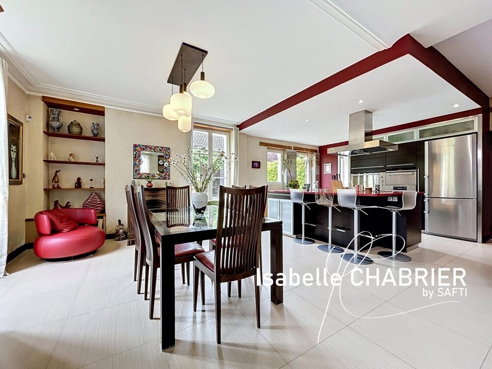Vente Maison LA FLECHE, MAISON FAMILIALE AVEC PISCINE La fleche