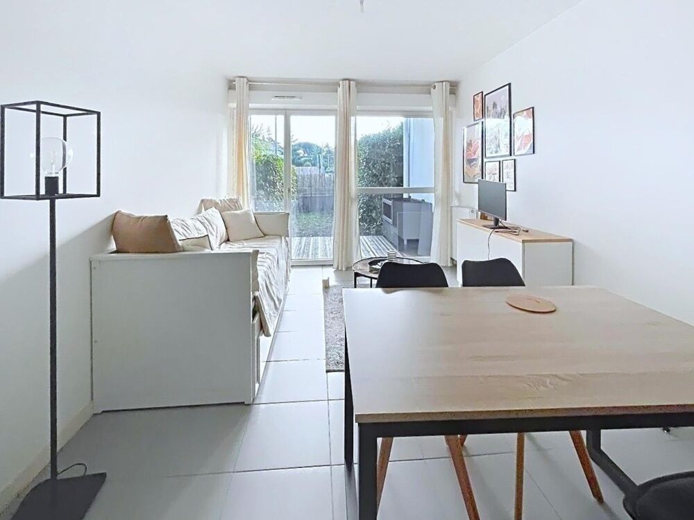Vente Appartement Duplex avec jardin privatif et parking à Mérignac Merignac
