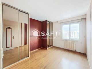  Appartement  vendre 5 pices 87 m