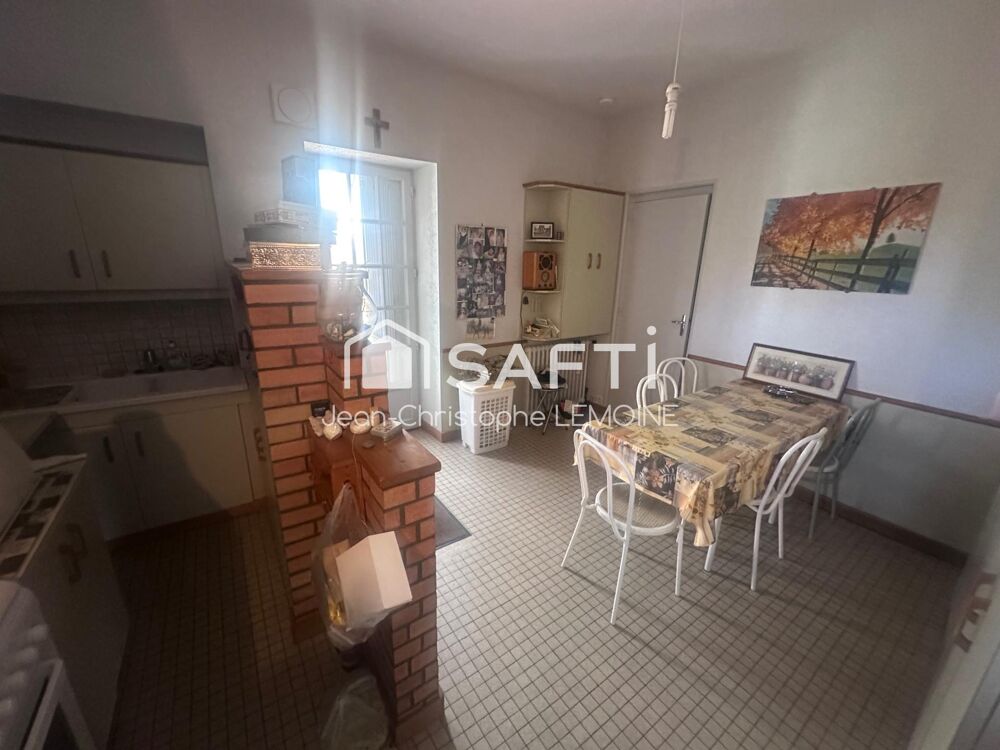 Manoir de 250 m2 avec 4 ha pour chevaux