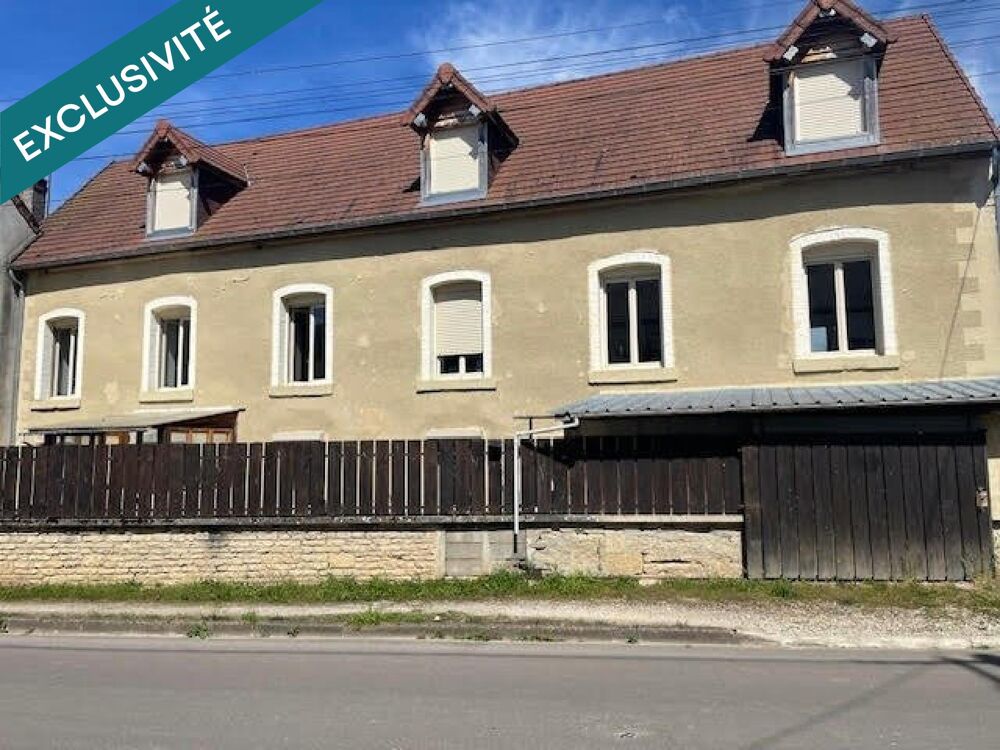 Grande maison entièrement rénovée avec 5 chambres à Montigny sur aube