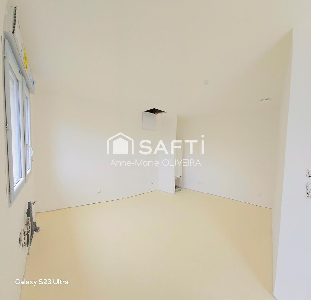 Vente Maison Ensemble immobilier : Maison de 140m2 avec garage, véranda + Maison contruction récente de 85m2 plain pied avec terrasse Tergnier