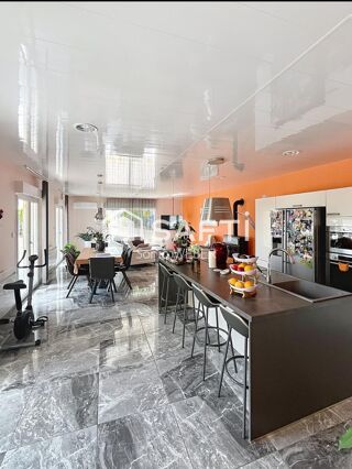  Maison � vendre 5 pi�ces 150 m�