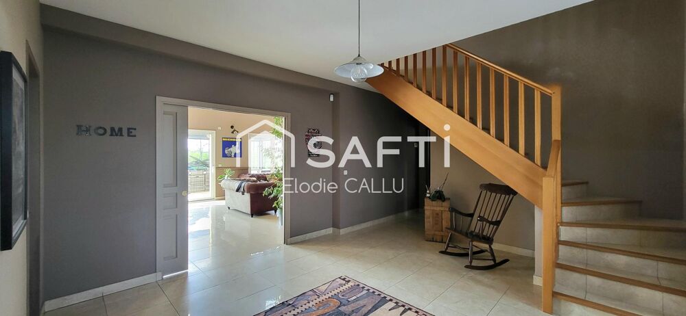 Villa de 325 m² avec piscine au coeur du Perche