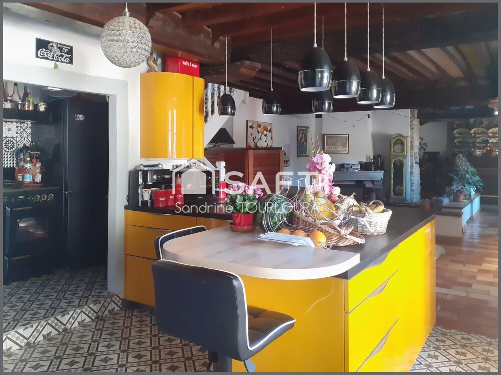 Vente Maison Nue propriété, maison 220 m2 et dépendances Saint-baudille-de-la-tour