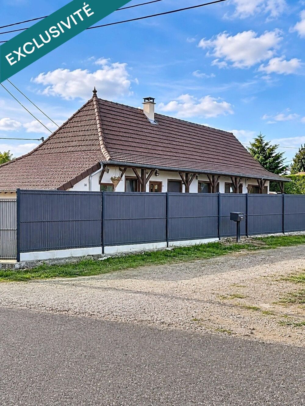 Maison 100m², 3 chambres, terrains clos de 2600m²
