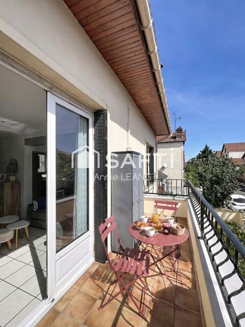   Maison familiale lumineuse avec terrasse sans vis-�-vis � Drancy, proche mairie et �coles( Coll�ge Anatole France / Lyc�e Eug�ne Maison - 5 pi�ce(s) - 114 m�