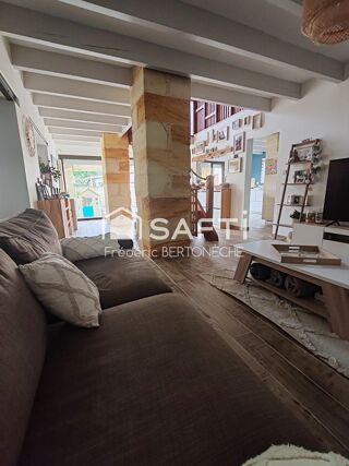  Maison � vendre 7 pi�ces 180 m�