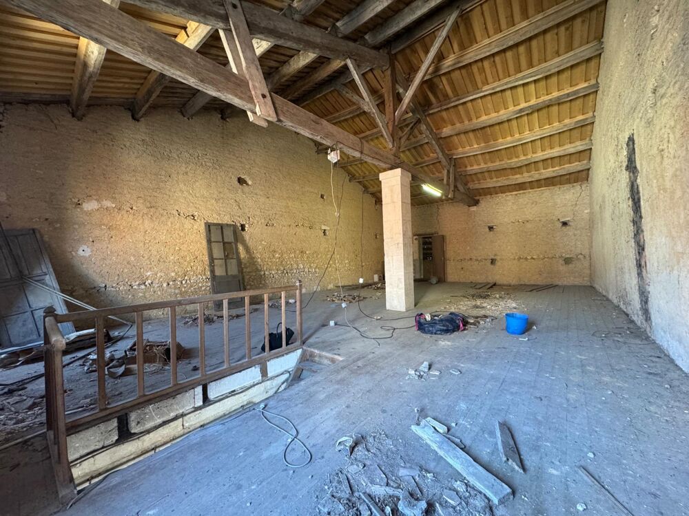 Vente Immeuble Garage à fort potentiel au coeur de Mirambeau Mirambeau
