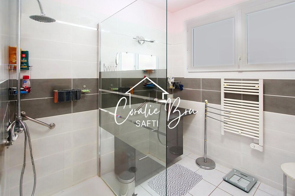 Vente Maison Maison 145 m² 4 chambres avec véranda et jardin Etauliers