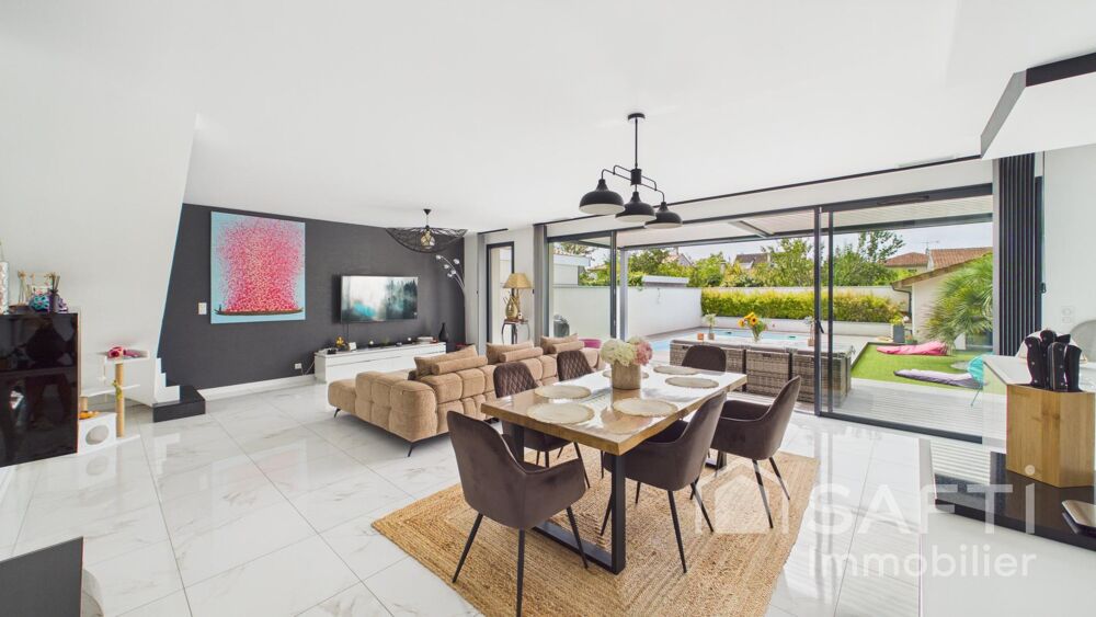 Maison contemporaine de 170 m2 - 4 chambres- Prestations haut de gamme, au calme d'une impasse