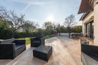  Maison  vendre 7 pices 196 m