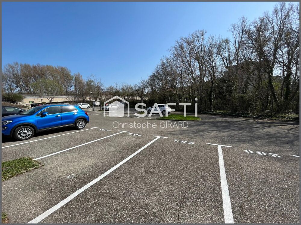 Vente Parking/Garage Parking extérieur Quartier Beauvalle Aix-en-provence