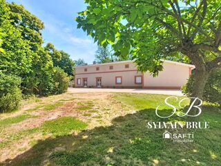 Maison 8 pièces 216 m² · à Castelsarrasin · 216 m² · 325 000 €