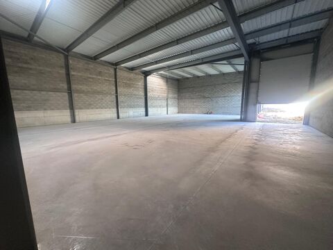   Cellule d'activité  383 m2 libre 