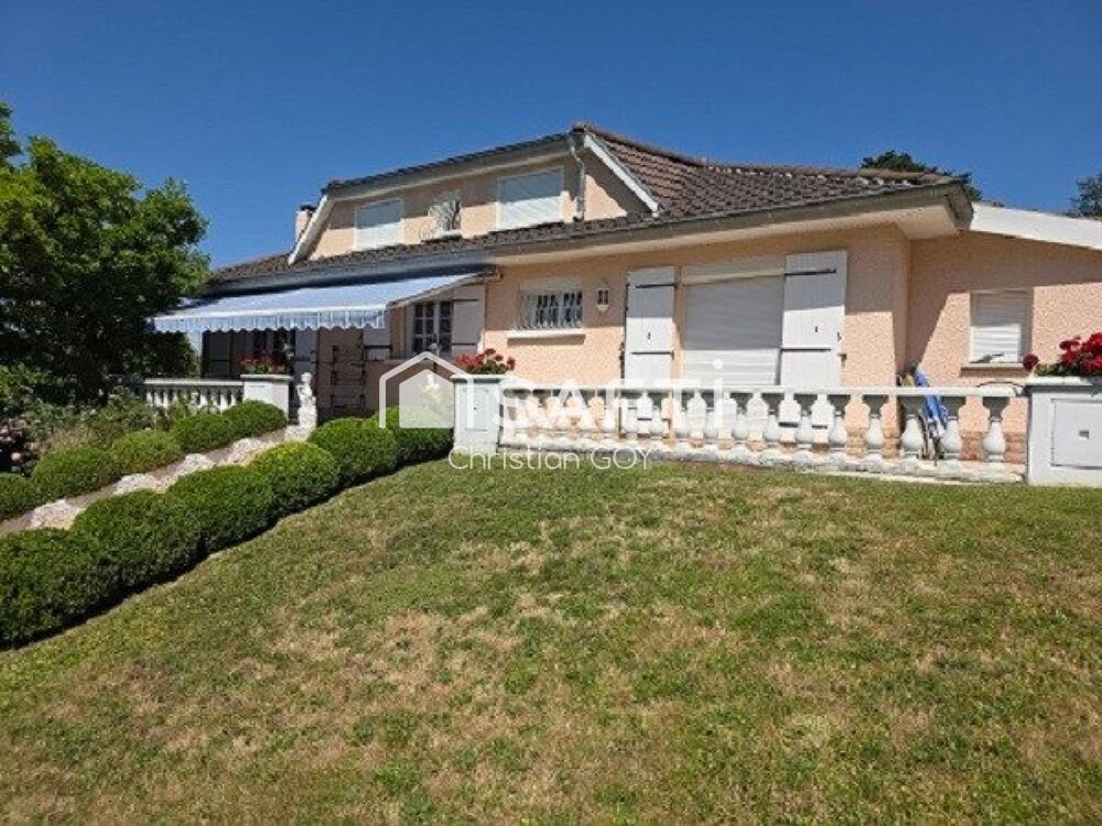 Vente Maison - 69720 - St BONNET DE MURE - 135 M² HABITABLE - 4 CHAMBRES - CENTRE VILLE  A PIED - Saint-bonnet-de-mure