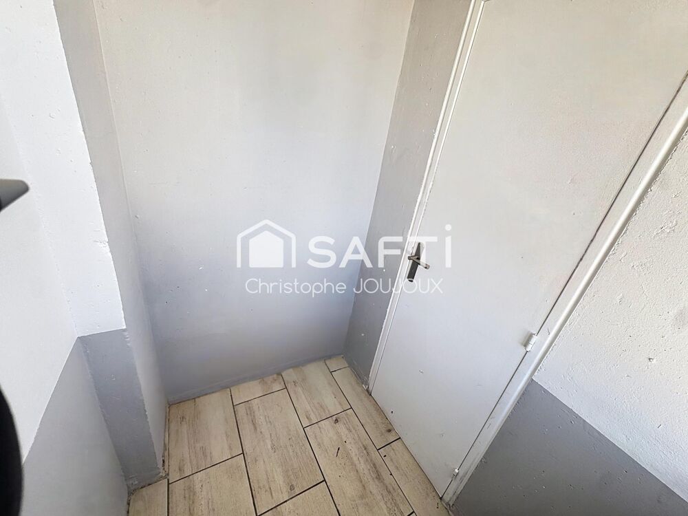 Vente Appartement Charmant P1 bis lumineux avec parking priv� Nimes