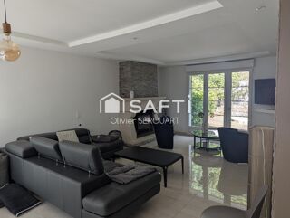  Maison � vendre 7 pi�ces 215 m�