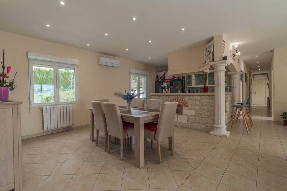 Vente Maison Villa spacieuse, jardin arboré, piscine Dausse
