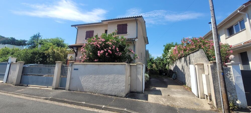 Vente Maison PESSAC CENTRE -  Maison familiale 147m² avec 5 chambres - jardin piscinable + SOUS-SOL de 60m² Pessac