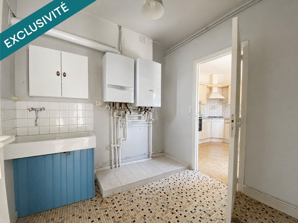 Vente Maison Maison non mitoyenne, 5 chambres et grand garage avec entrées indépendantes - un potentiel à exploiter ! Coueron