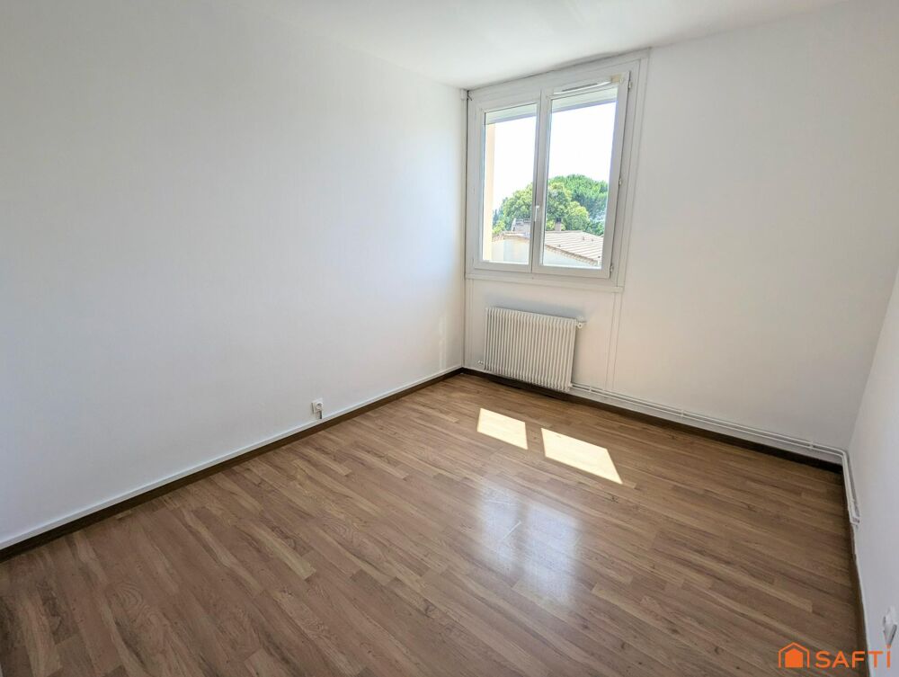 Vente Appartement Appartement 4 pièces avec garage et cave Nimes