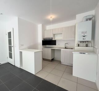  Appartement  vendre 2 pices 45 m